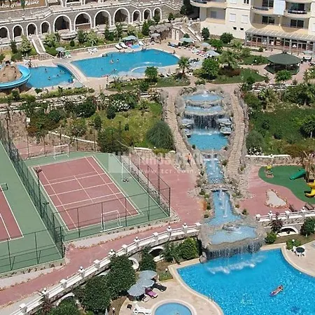 A Flat In A Complex- Alanya